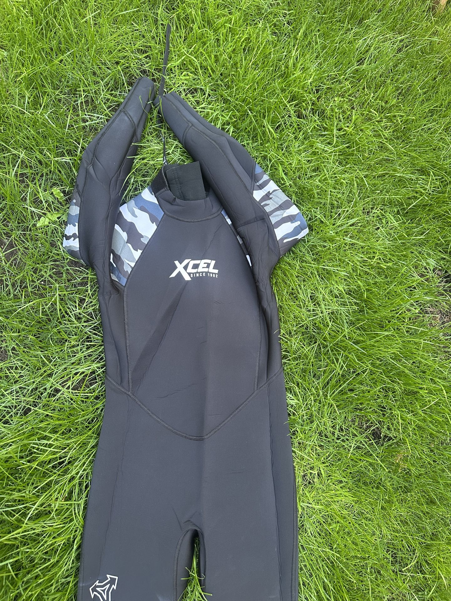 Wetsuit 2mm - XCEL Youth (14 )