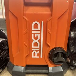 RIDGID Planer 15-Amp Corded 13" adjustable 3-Blade Thickness Planer R4850