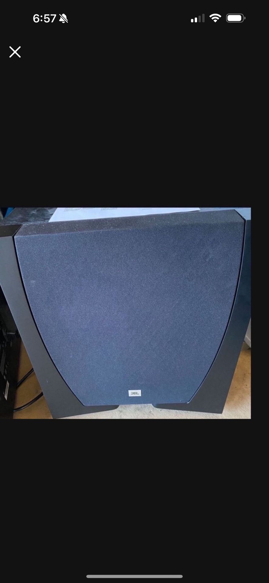JBL SUB 550P 10-inch Subwoofer with Built-in 300-Watt Amplifier, Black