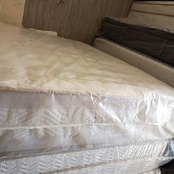 💤💤💤 $599 Eastern King Saatva Rx 14.5" Medium Firm Mattress Available $599 💤💤💤💤