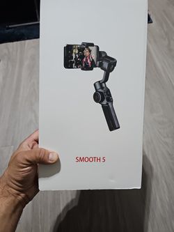 ZHIYUN SMOOTH 5