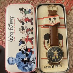 Walt Disney Store Mickey Mouse Watch