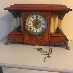 ST American Antique Clock