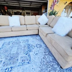 Beautiful Sectional Like New Furniture Suede Brown No Stains No Smell Modern Furniture Totally Deep Clean Good Condition 