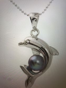925 silver dolphin fresh water pearl pendant grey