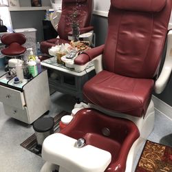 Pedicure station
