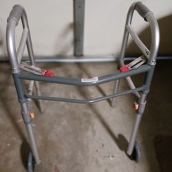 Foldable Walker