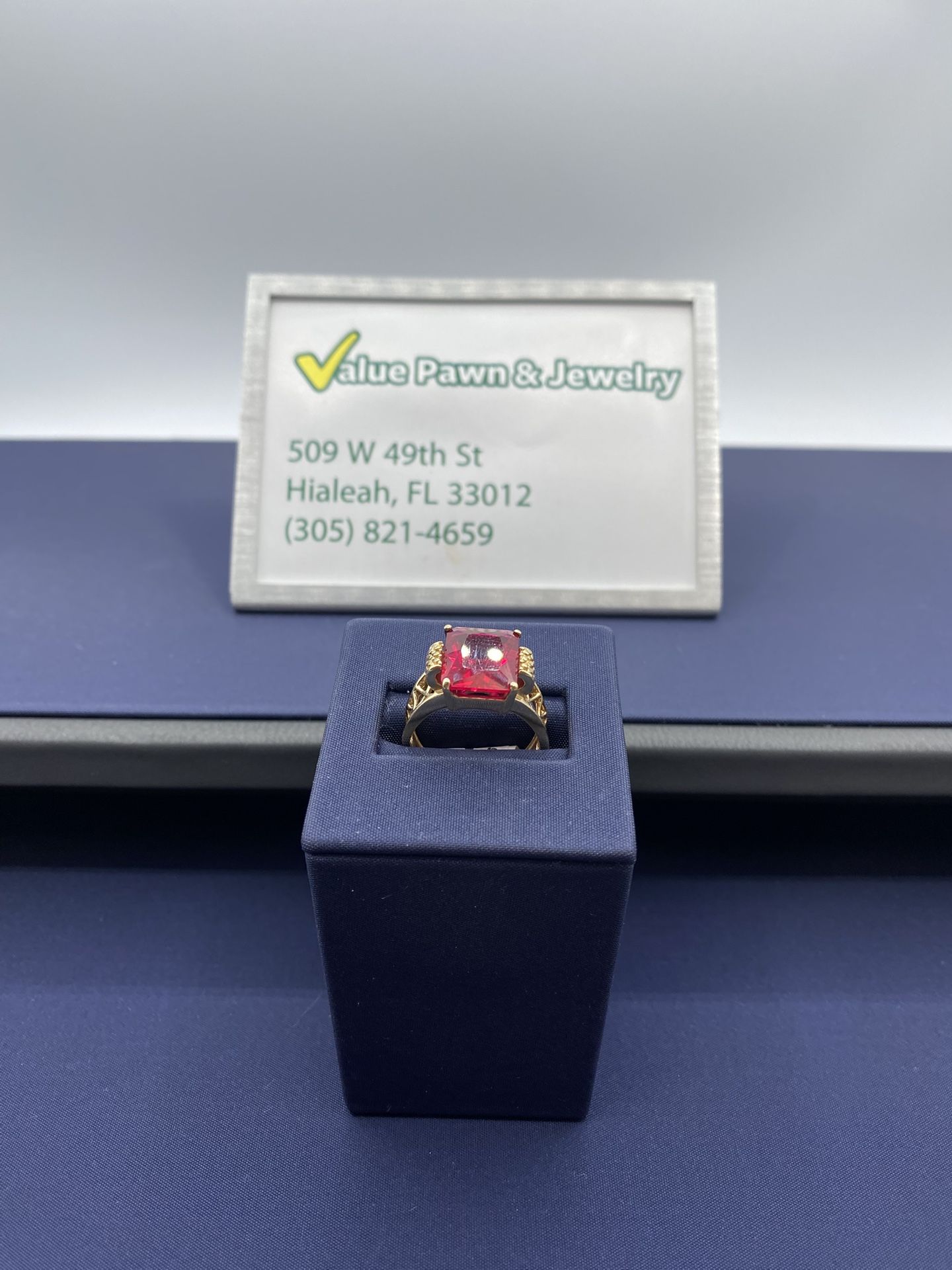 14k Gold Woman’s Ring