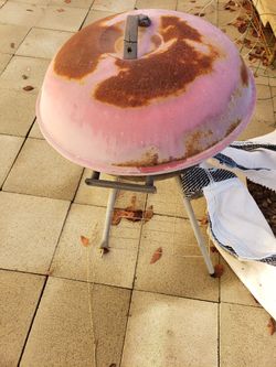 Free Old Worn Down Bbq