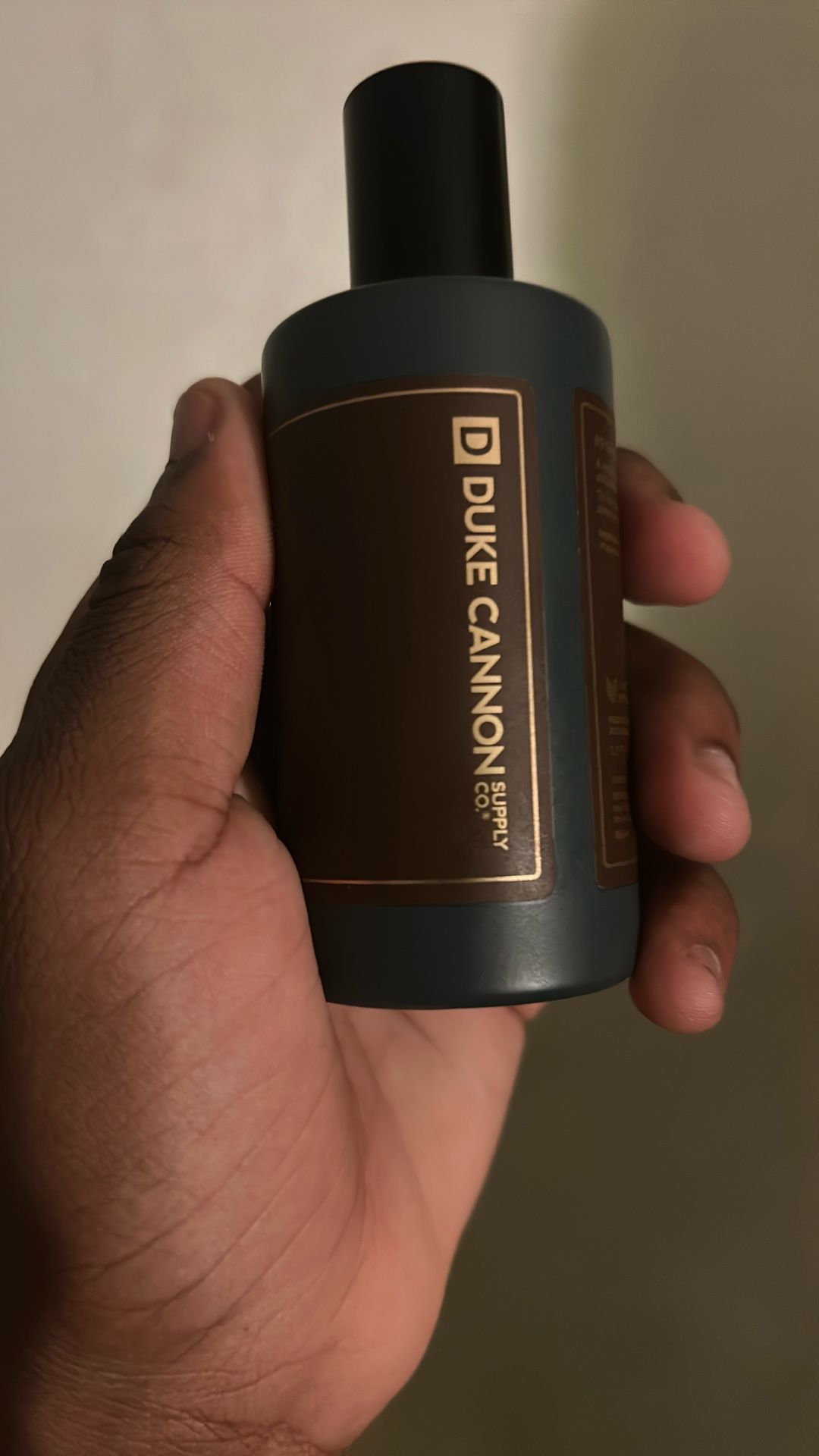 selling cologne Mahogany and vanilla