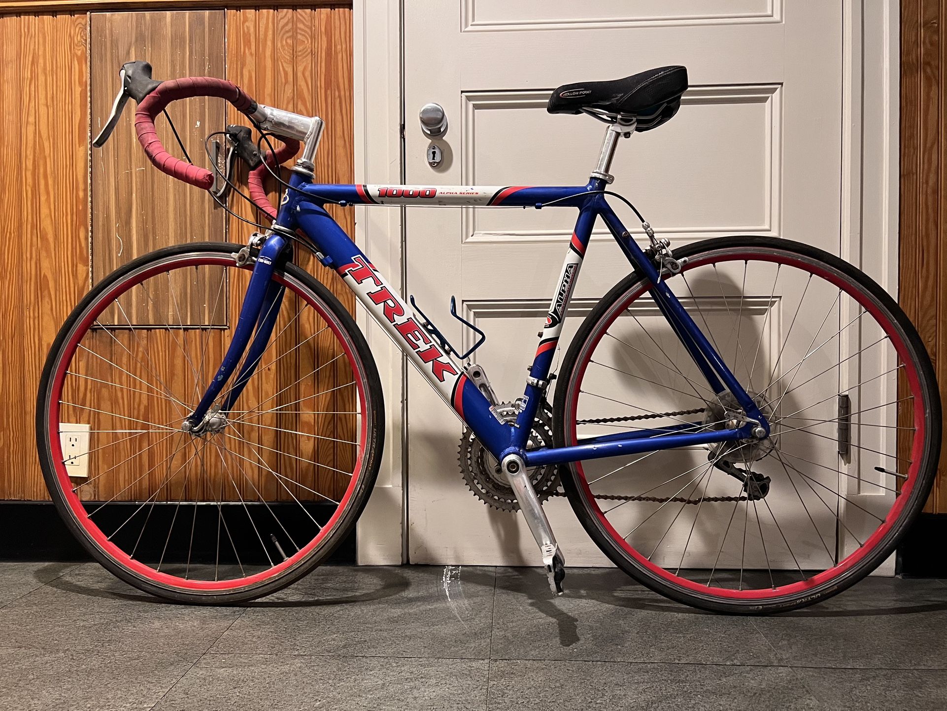 Trek Bike With Extra Handle Bar Wrap