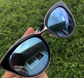 Quay Sunglasses