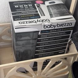 Baby Brezza Bottle Sterilizer 