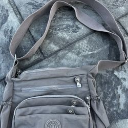 senbao lu  bag