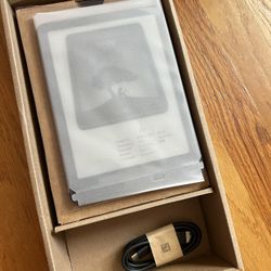 Kindle - 12th Edition Paperwhite