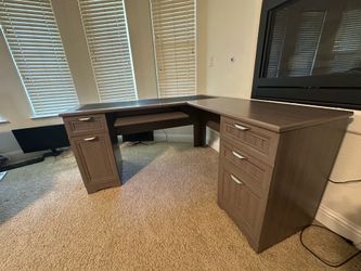 L-Shape Corner Computer Desk