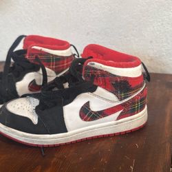 Kids Jordan’s Size 12c