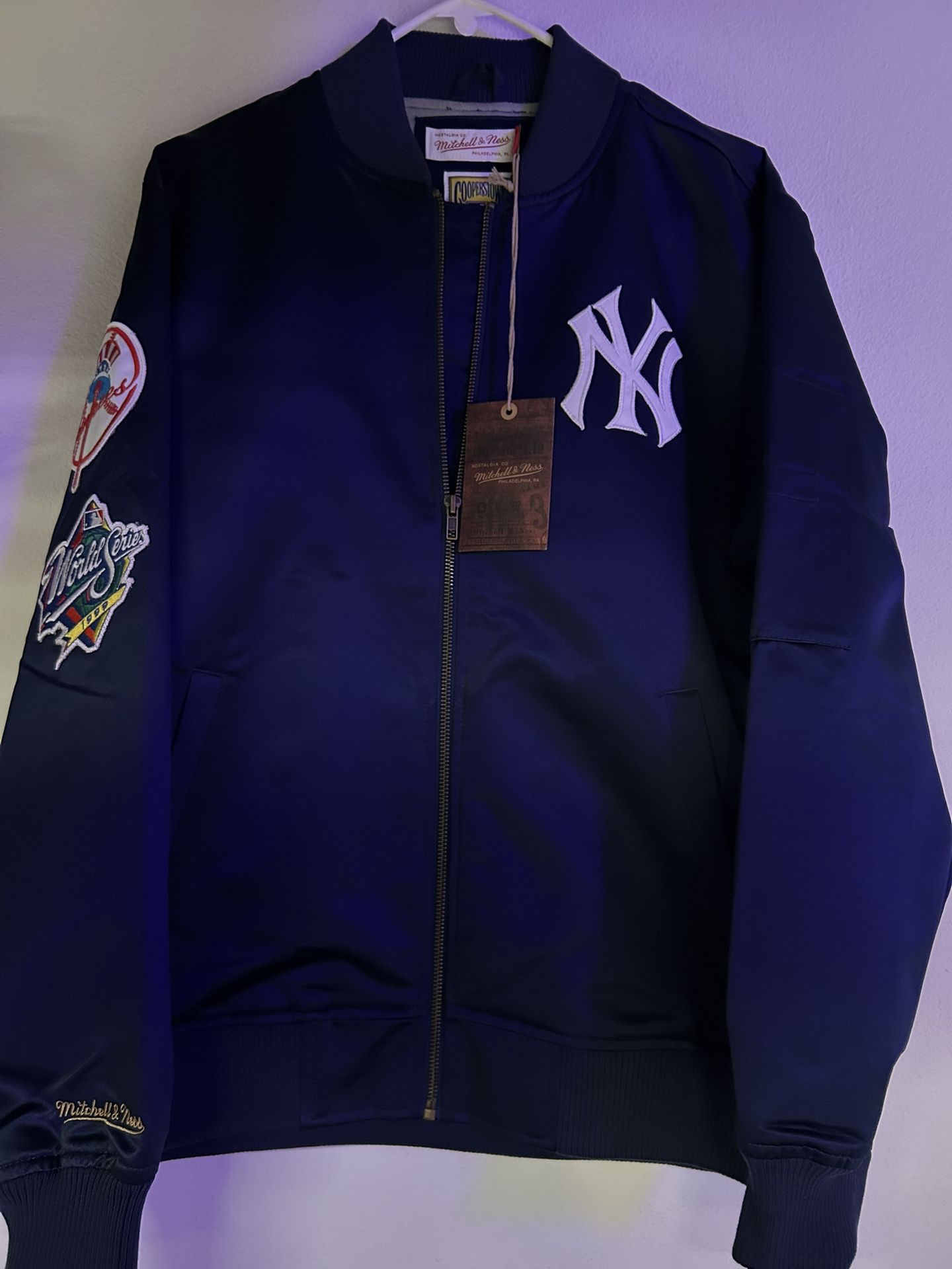 NY YANKEES BOMBER JACKET SMALL MEN