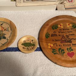 Wooden Plates 