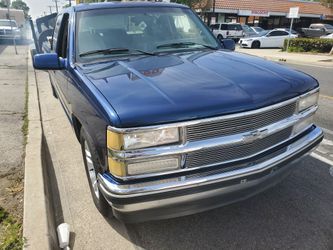 1993 Chevy 4dr 454 Super Clean