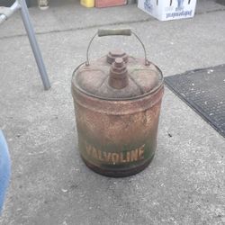 Vintage VALVOLINE Motor Oil Can The World's First Motor Oil 5 Gallon ANTIQUE CAR MAN CAVE 