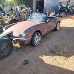 1970 Spitfire Triumph Convertible Project Parts