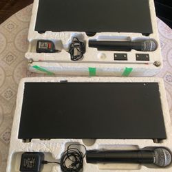 Lot Of 2 Shure In Great Working Condition 