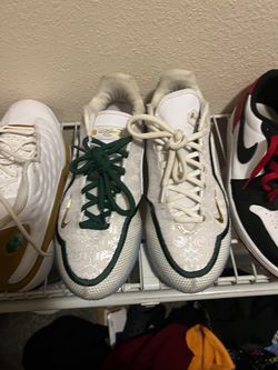 Sz 11 Lebron 23