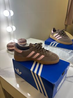 Brown/Pink Adidas