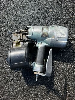 Hitachi Siding nailer