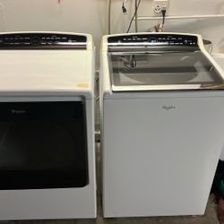 Whirlpool Cabrio Washer & Gas Dryer (Read Description)