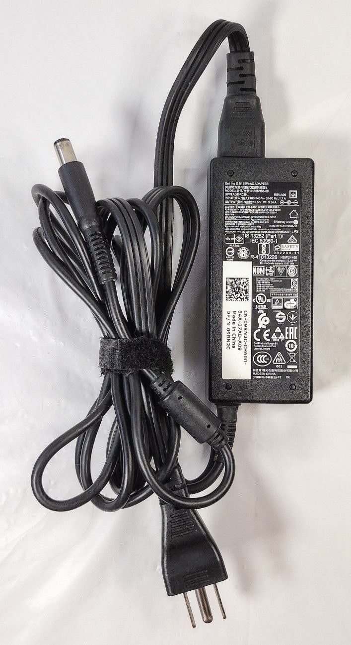 Dell Laptop AC Adapter Model HA65NS5-00