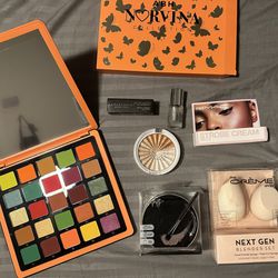 High End Makeup Bundle ( price Includes Cost Of Shipping )