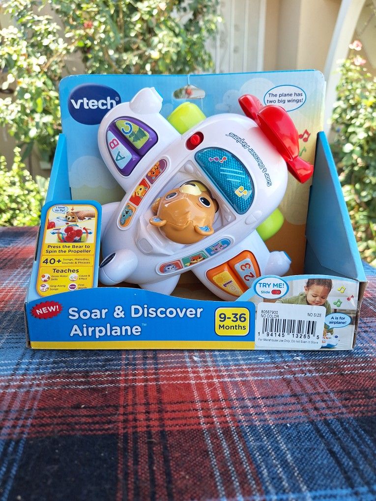 Soar & Discover Airplane