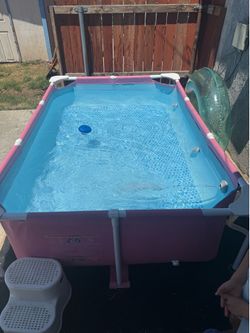 Kids pool