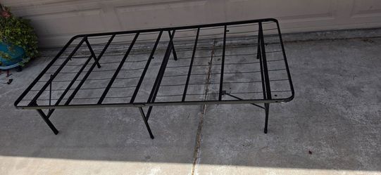 Twin bed frame