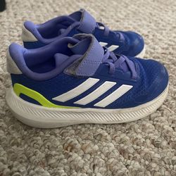 Toddler shoes