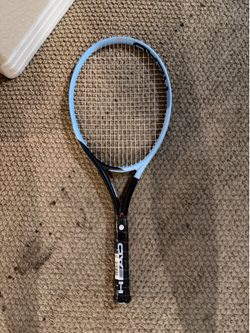 Head instinct tennis racquet