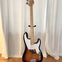 Tagima TW 66 Bass Guitar