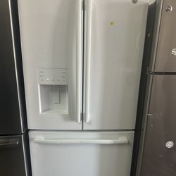 White Refrigerator, French Door Refrigerador 