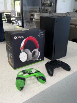 Xbox Series X - 1TB - Controller and Headphones Bundle  (All Brand New)