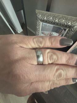Ladies ring
