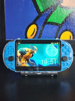 PS VITA 2000 Aqua Blue