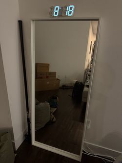IKEA Nissedal White Mirror