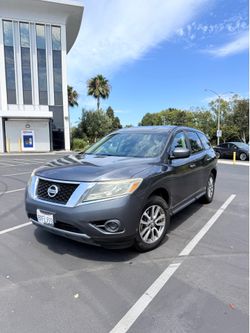 2013 Nissan pathfinder