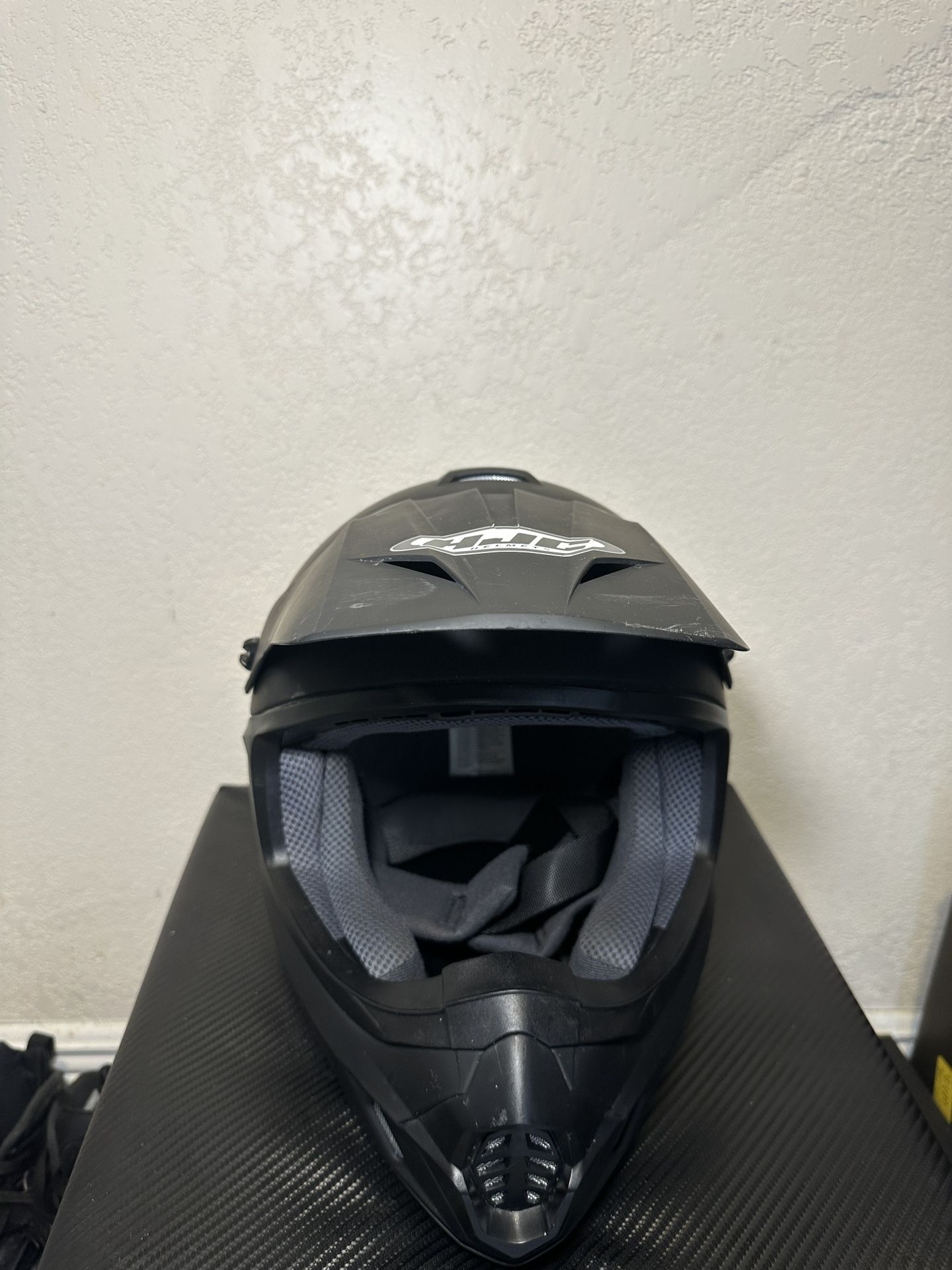 HJC CS-MX II Off-Road Motocross Helmet Matte Black Size SDOT Approved