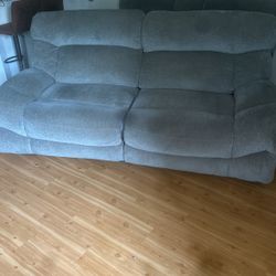 Reclinable Sofa. Like New 