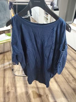 WOMEN'S EXPRESS SWEATER SZ M