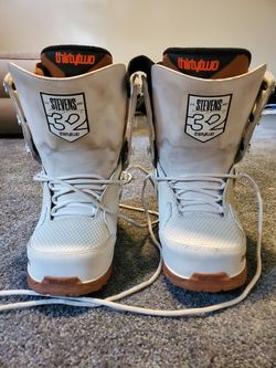 THIRTYTWO SIZE 9 M