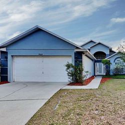 Beautiful 3 Bd 2.5 Bth Home Is Available For Move In Orlando 32822